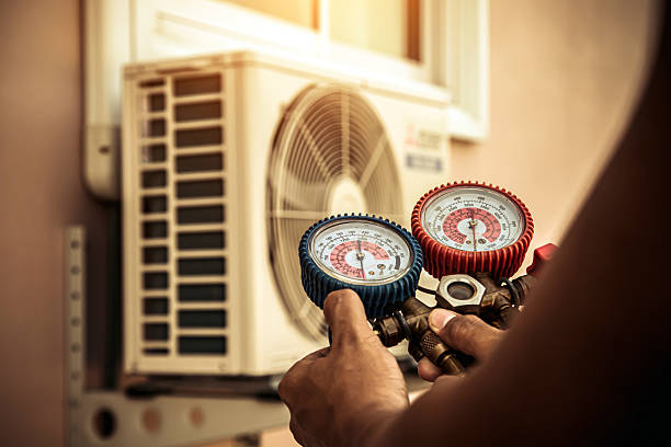 Professional Hvac technician working in Mayfield, NY